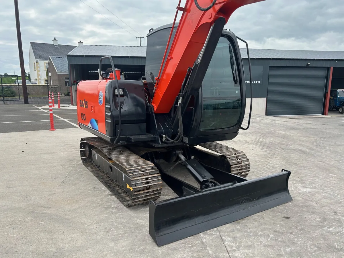 2014 Hitachi Zaxis 60, 3821 Hours - Image 3