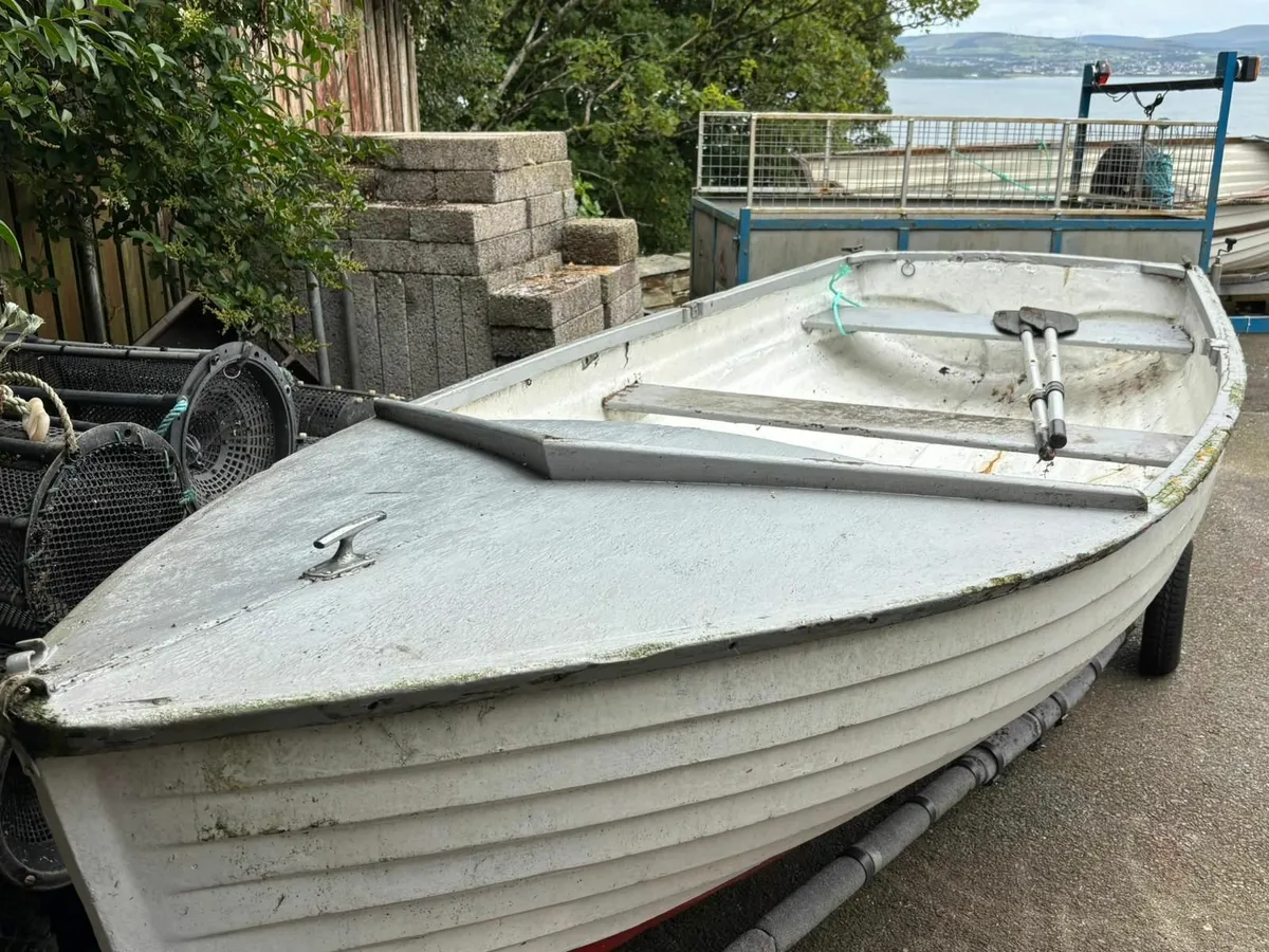 Boat - 12ft Fiber Glass - Image 1