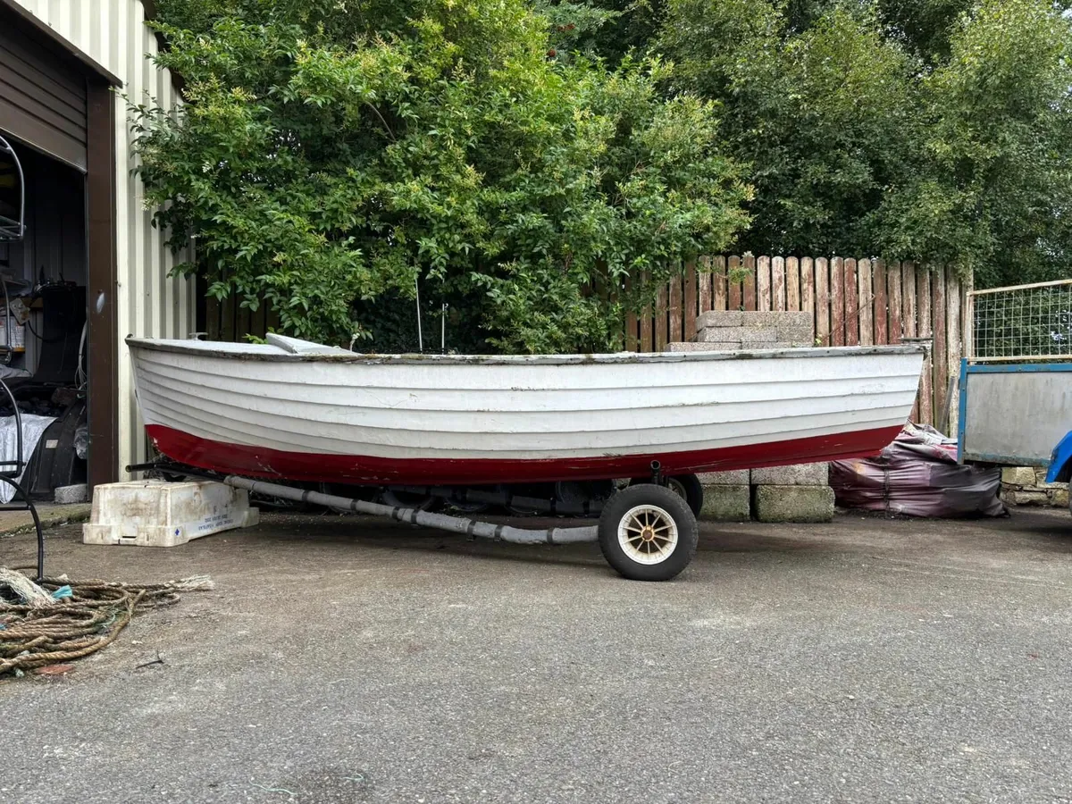 Boat - 12ft Fiber Glass - Image 2