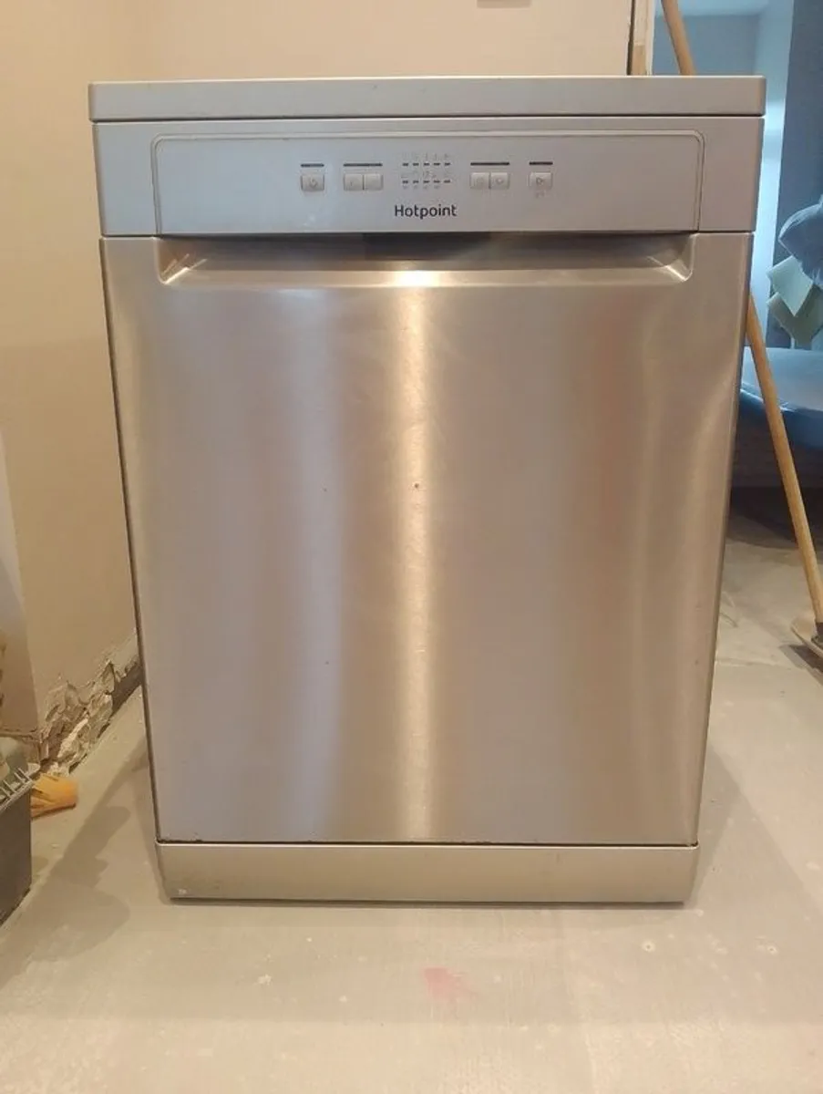 Hotpoint Dishwasher
