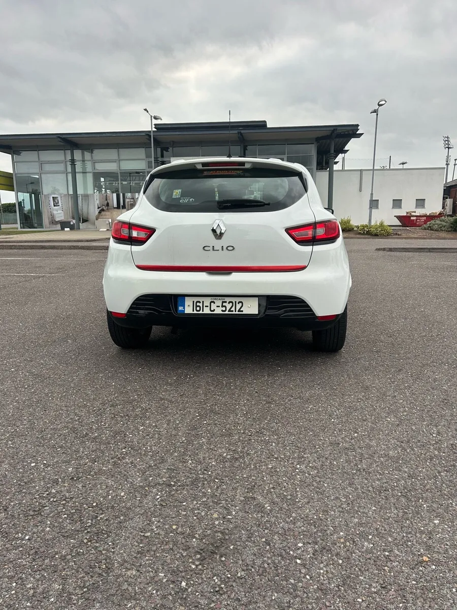 161 Clio Dynamique 1.2 Petrol - Image 2