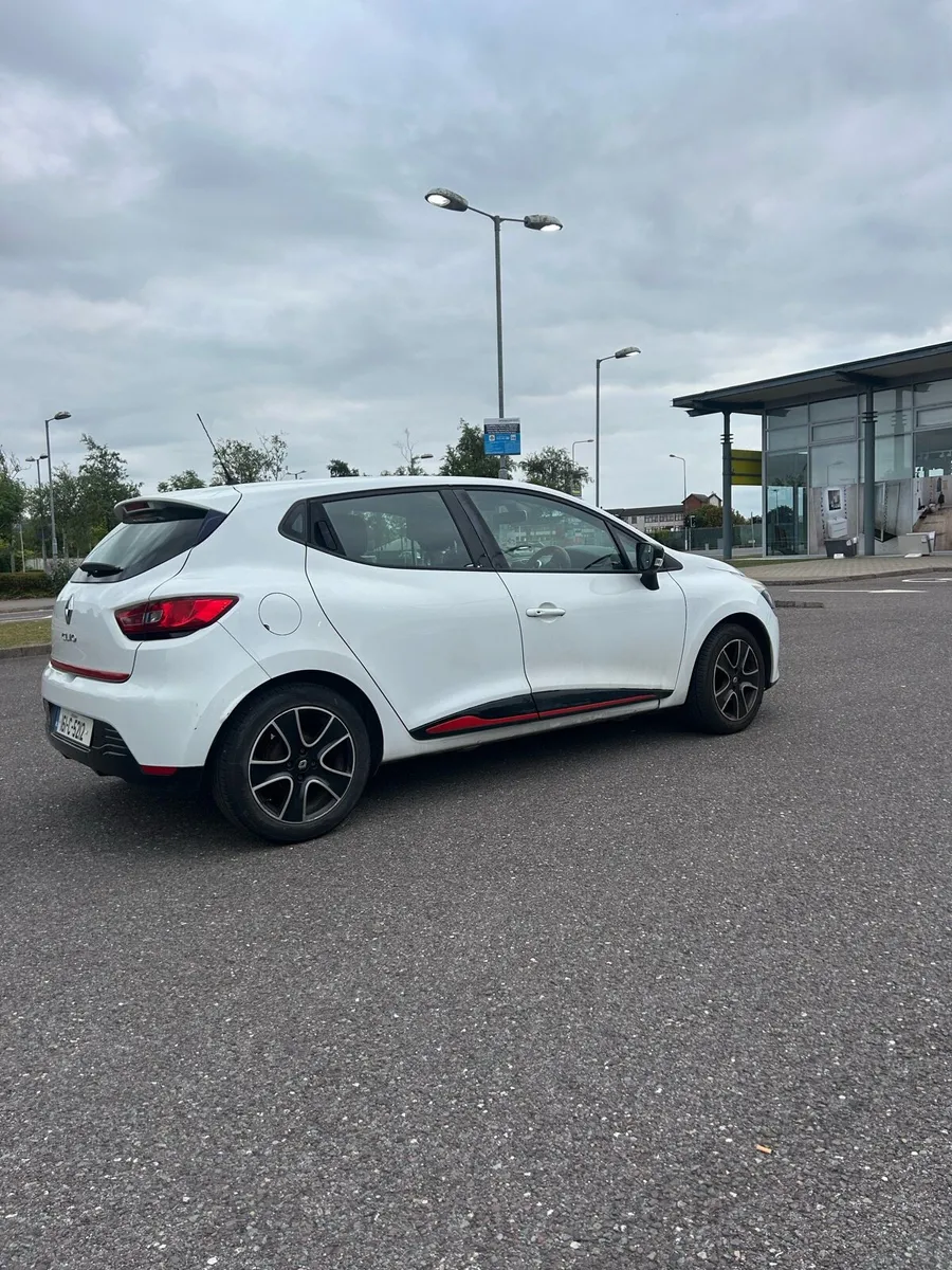 161 Clio Dynamique 1.2 Petrol - Image 4