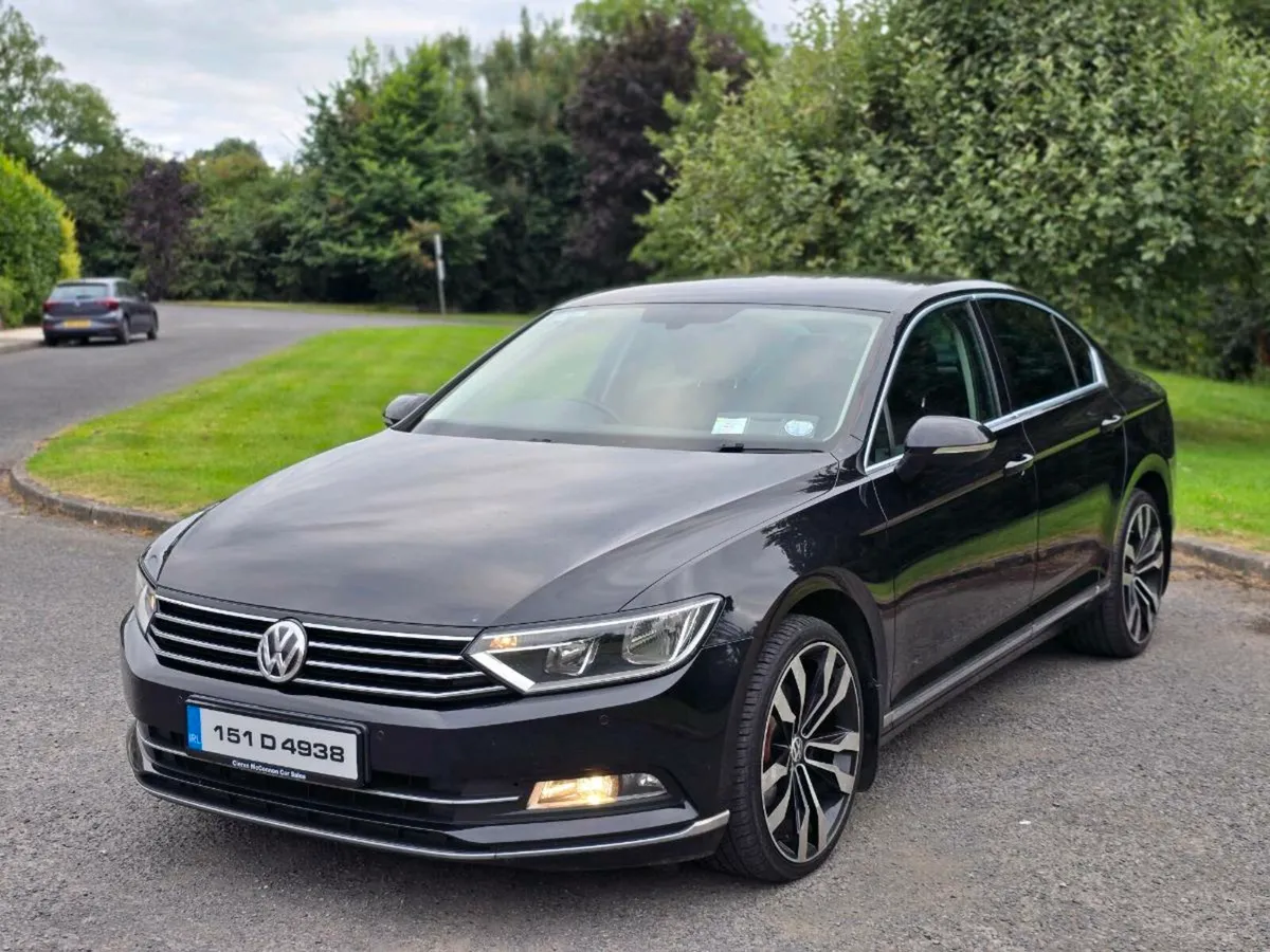 2015 VW PASSAT HIGHLINE LOW MILES MAY P/X! - Image 2