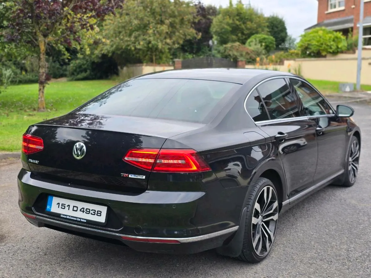 2015 VW PASSAT HIGHLINE LOW MILES MAY P/X! - Image 4