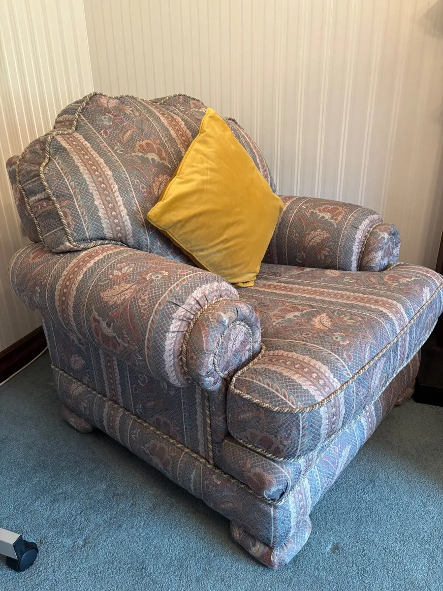Sofa - Image 2