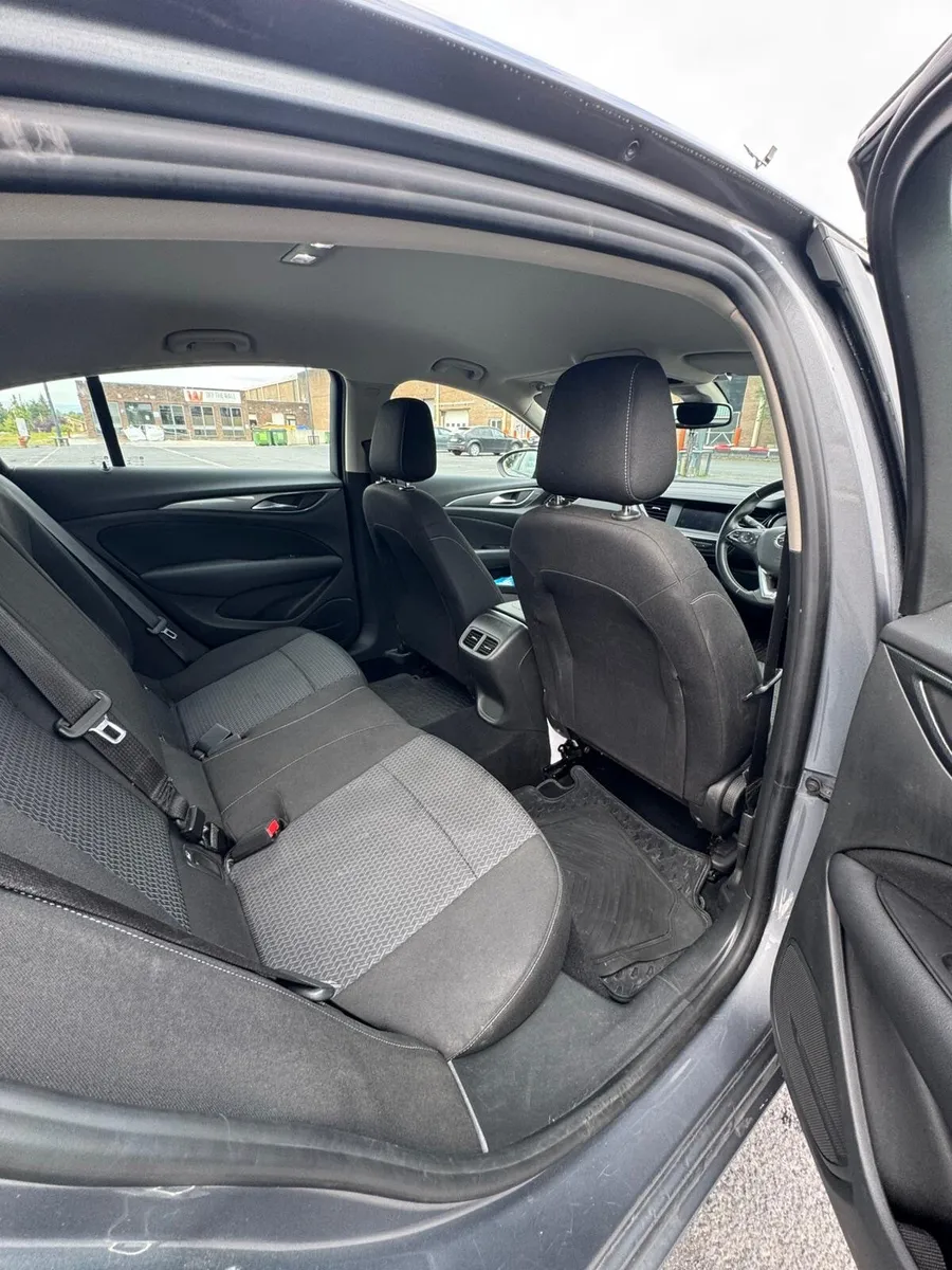Opel Insignia 2021 - Image 4