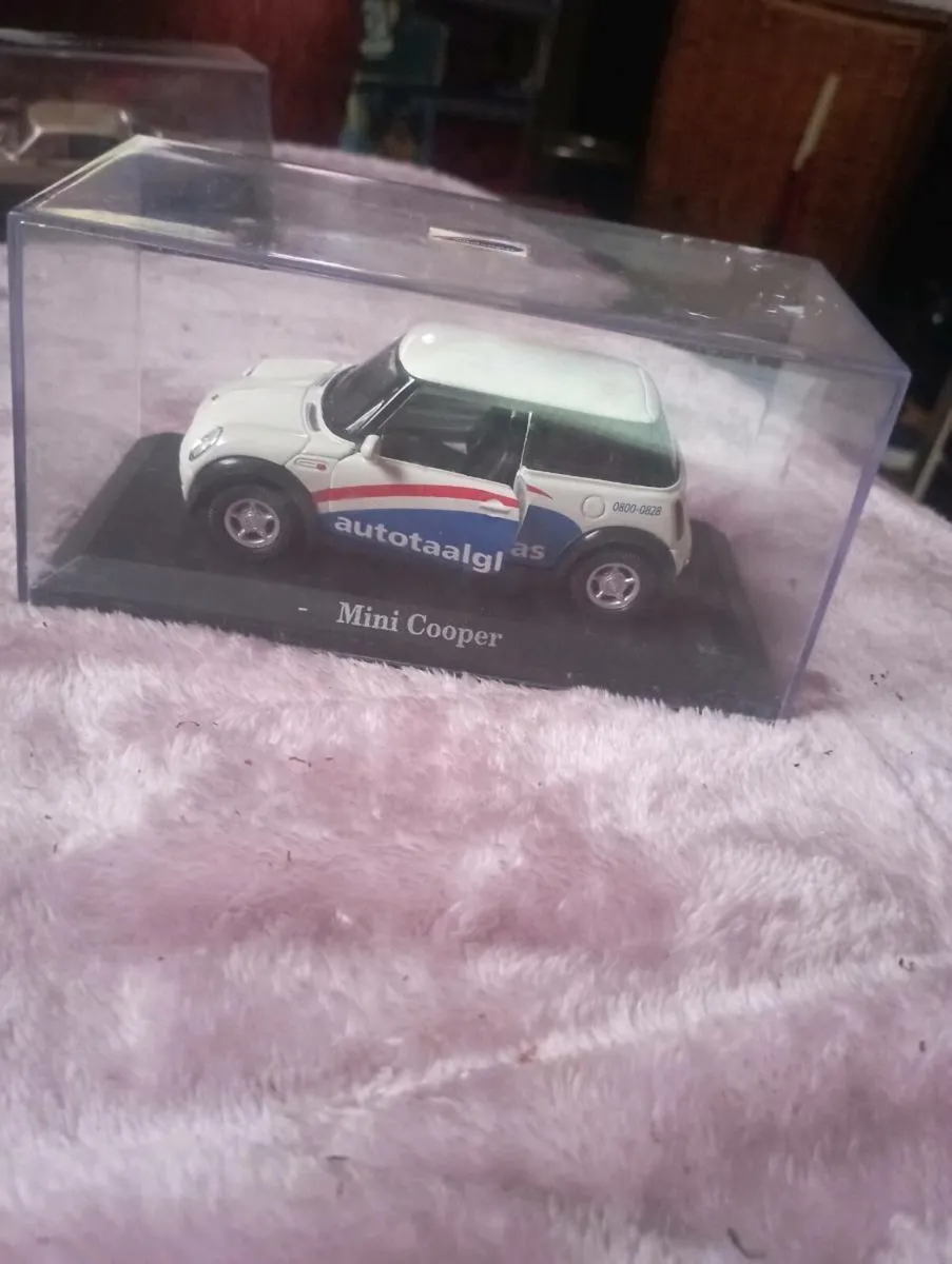 WELL NEW MINI COOPER  AUTOTAALGLAS MINI - Image 4