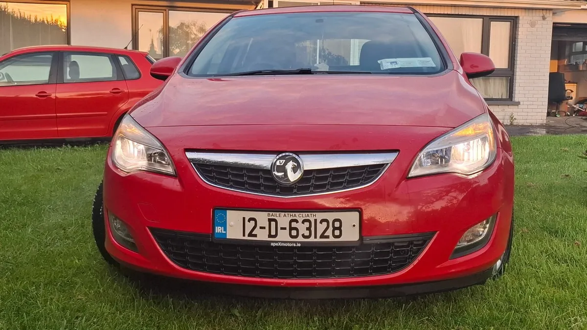 Vauxhall Astra 2012 - Image 4