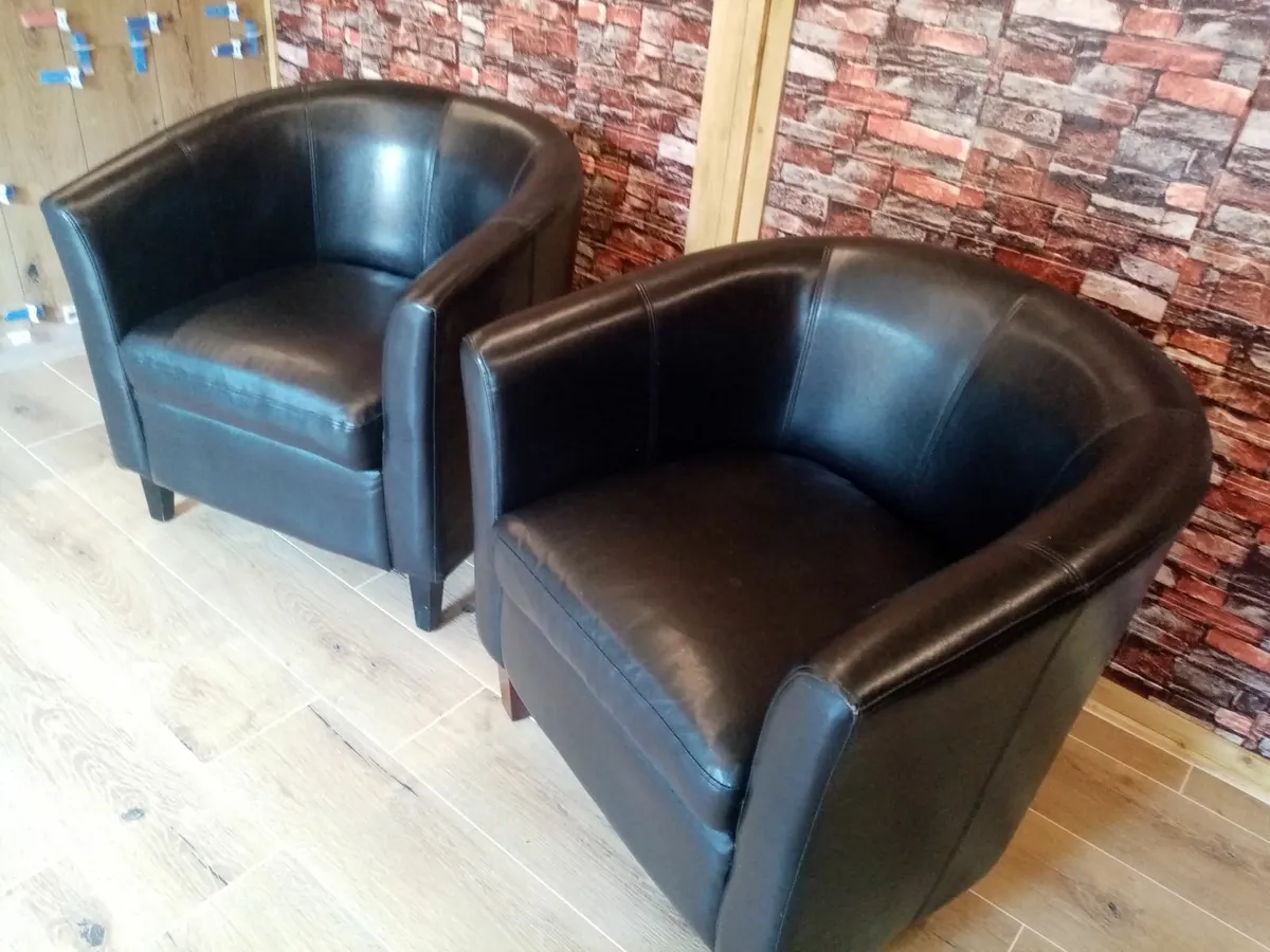 2 Tub Chairs - Image 2