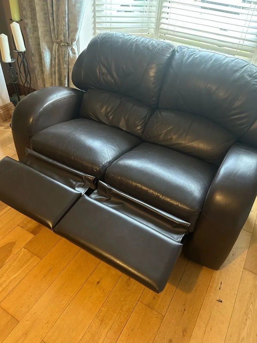 couch - Image 3