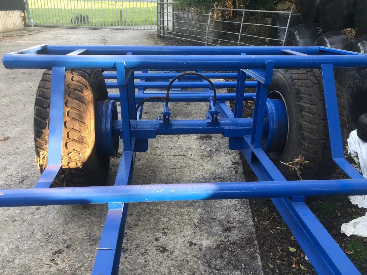 Bale Trailer - Image 2