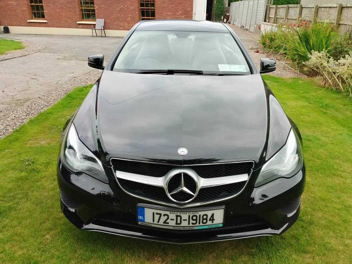 Mercedes-Benz E-Class 2017 - Image 4