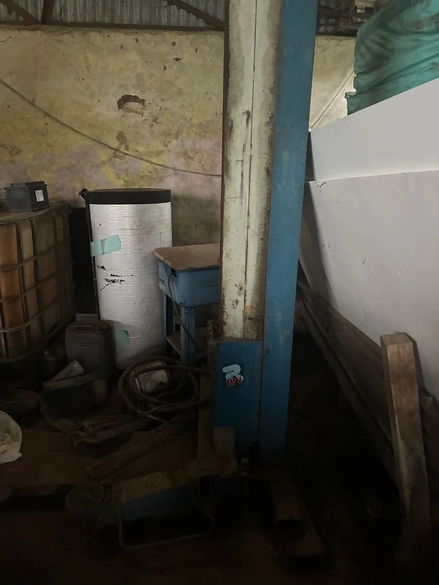 2 post Ravaiglioli ramp - Image 3