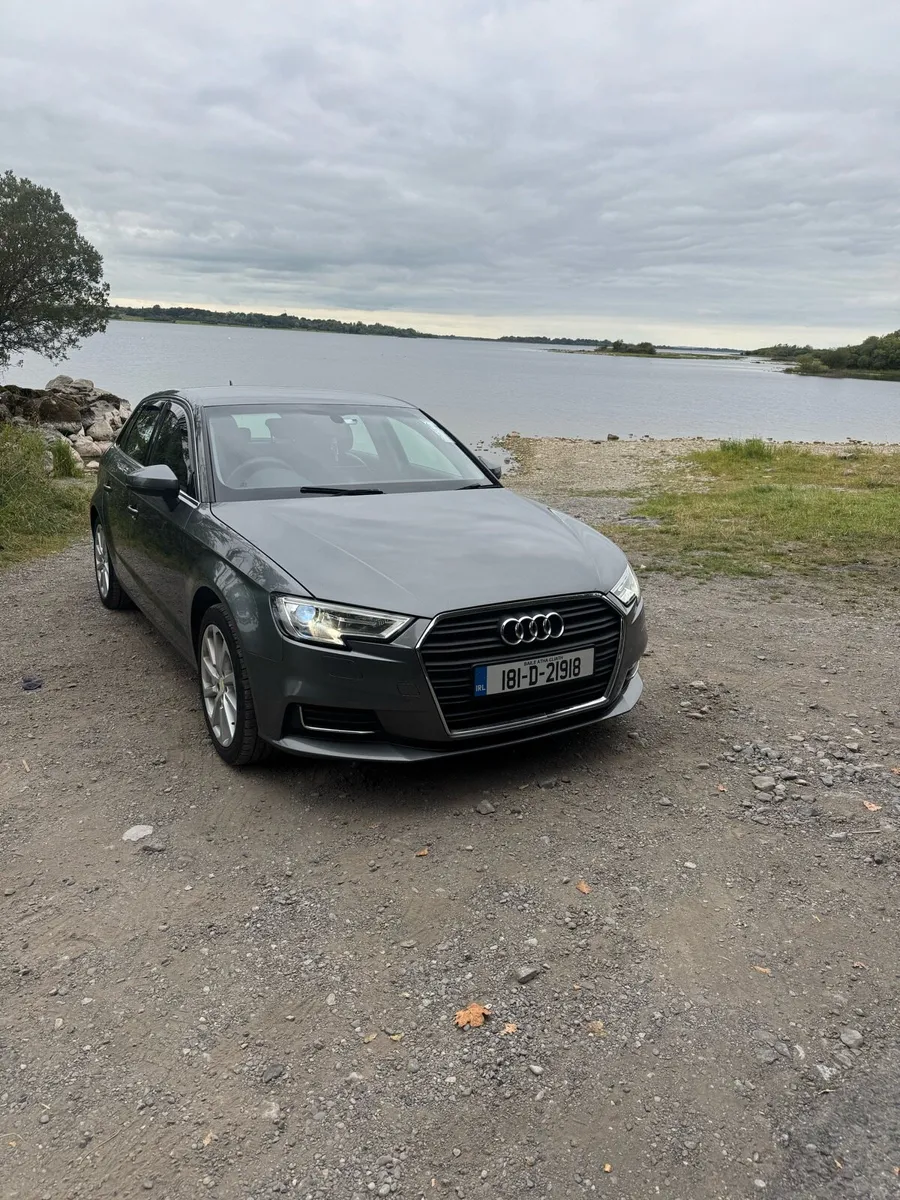 Audi A3 1.6 - Image 2