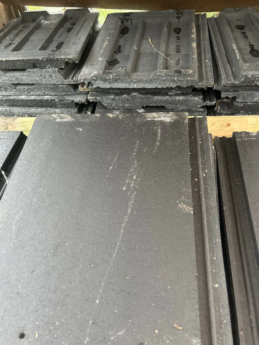 Donegal black roof tiles ( brand new) - Image 4