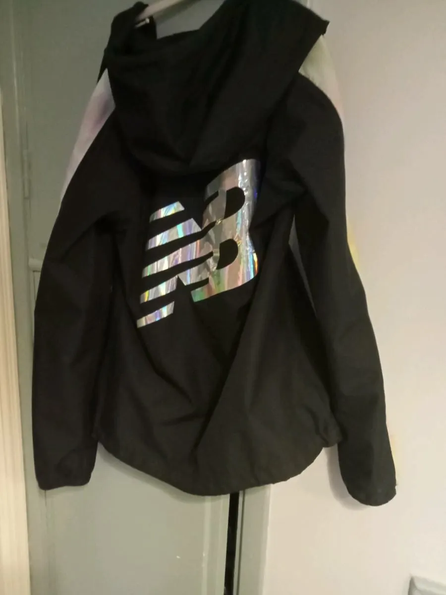 Ladies new balance rain jackets s and m - Image 2