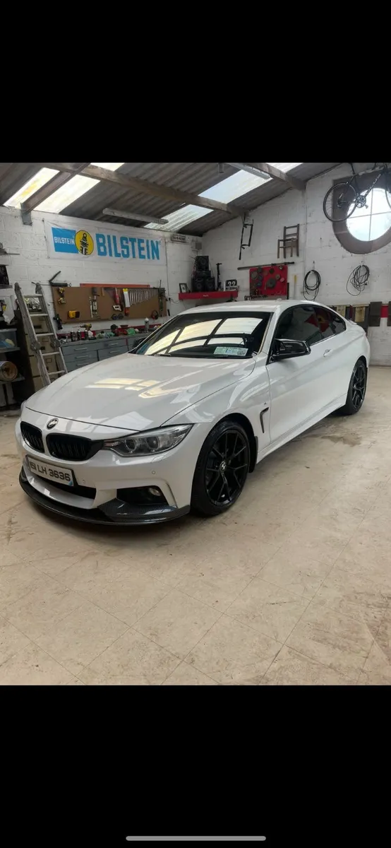 BMW 4-Series 2015 XDrive Auto - Image 1