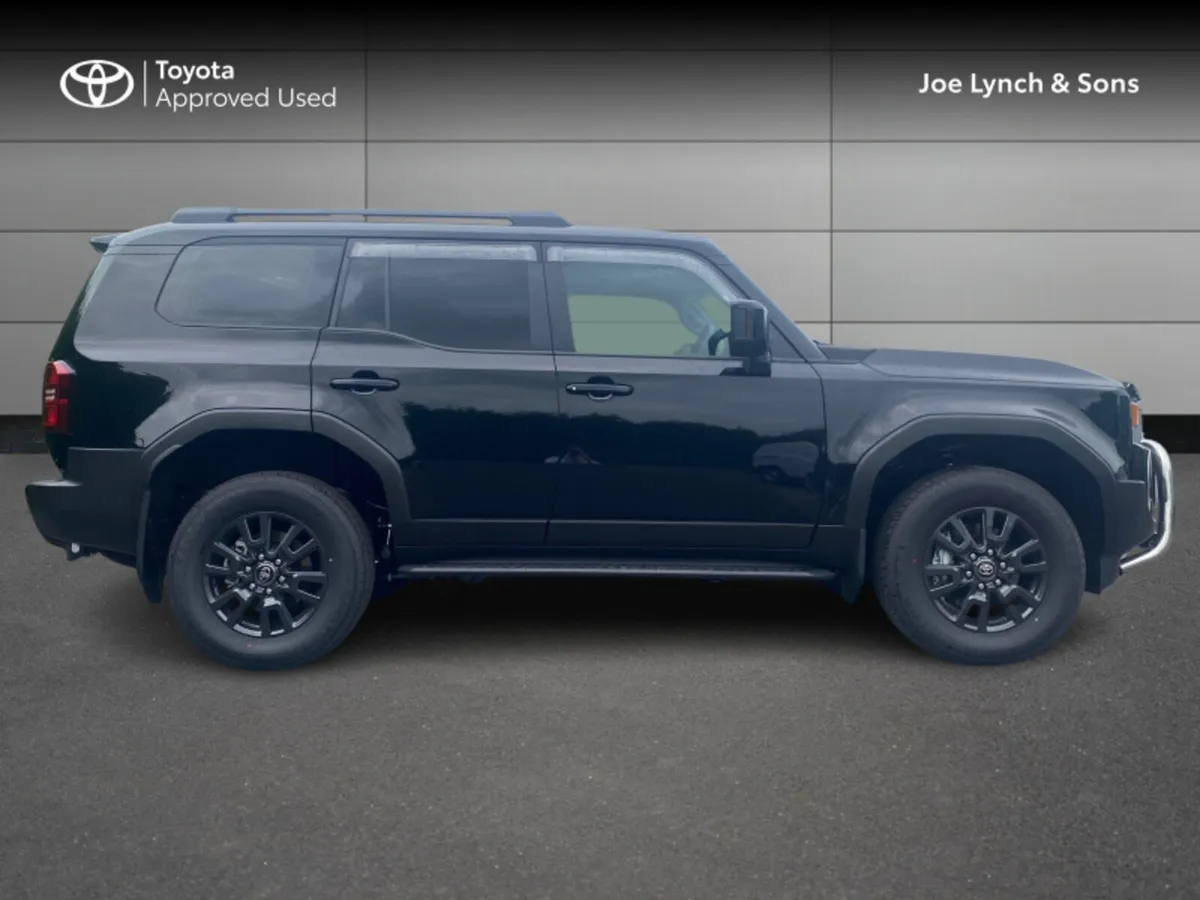 Toyota Land Cruiser Land Cruiser (N1) - Image 3