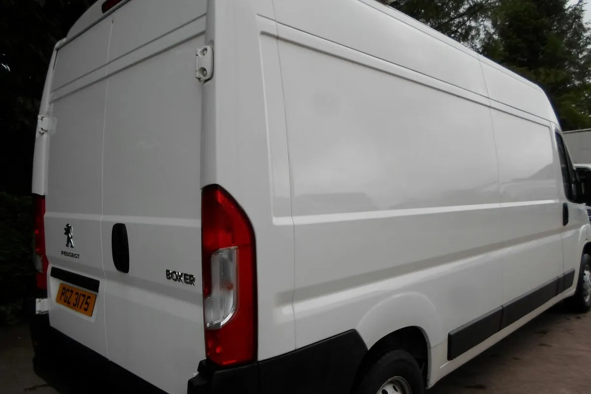 PEUGEOT CAMPER - Image 2
