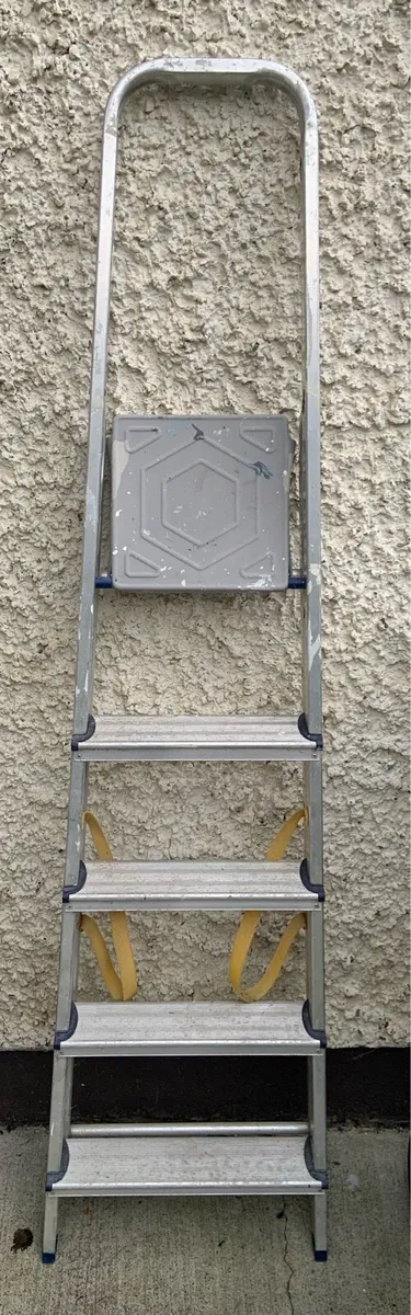 Ladder