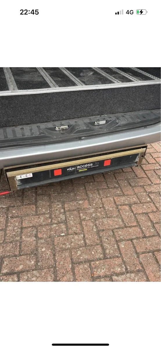 ** PLS Access Lite Wheelchair Lift 12v ** - Image 1