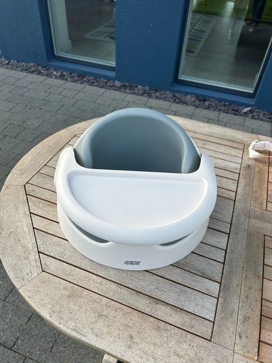 Mamas and Papas feeding booster seat - Image 1
