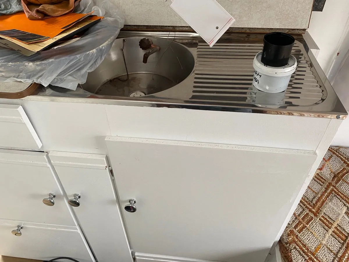 Compass 2 berth caravan - Image 3