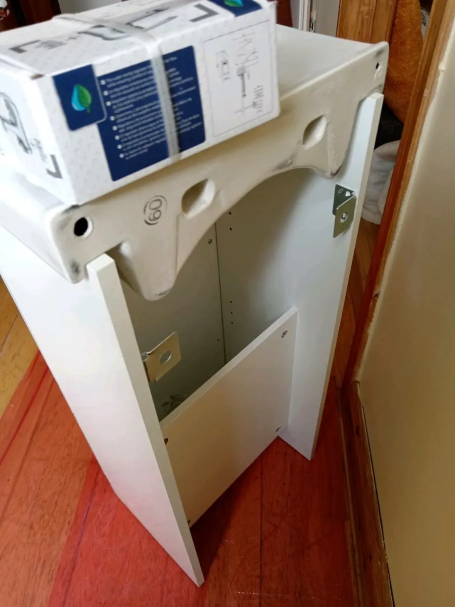 Bathroom sink unit - Image 4