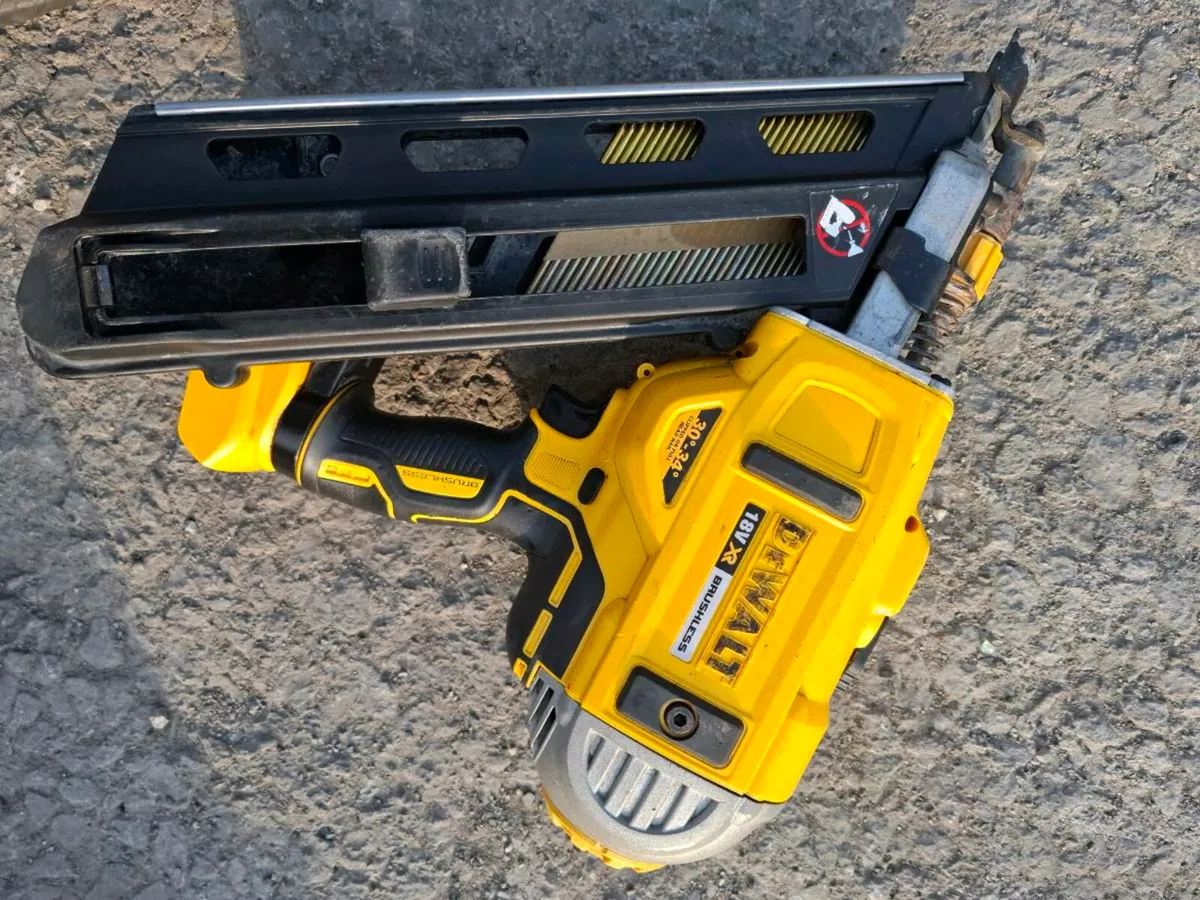 Dewalt - Image 2