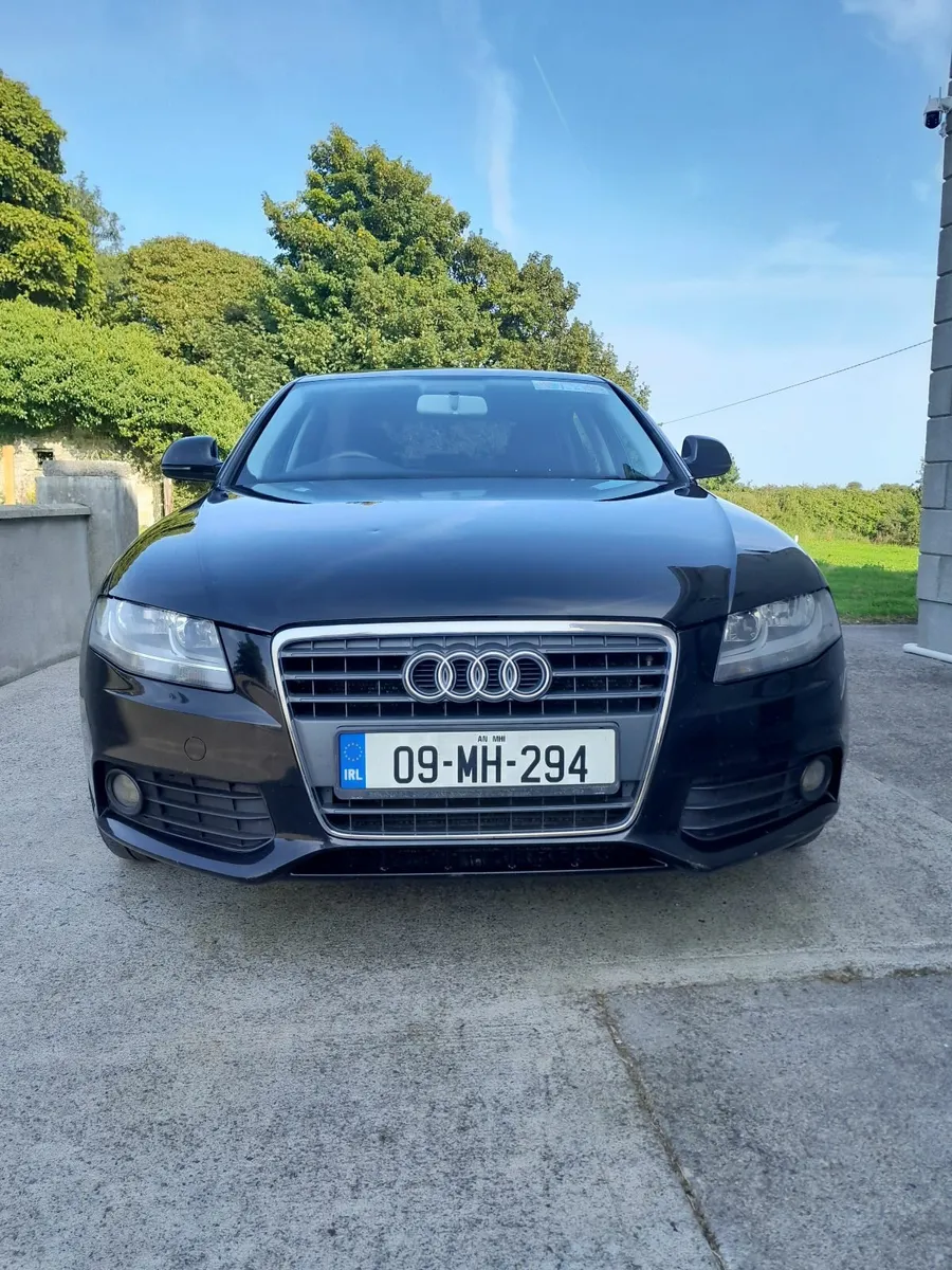 Audi A4 2009 - Image 1