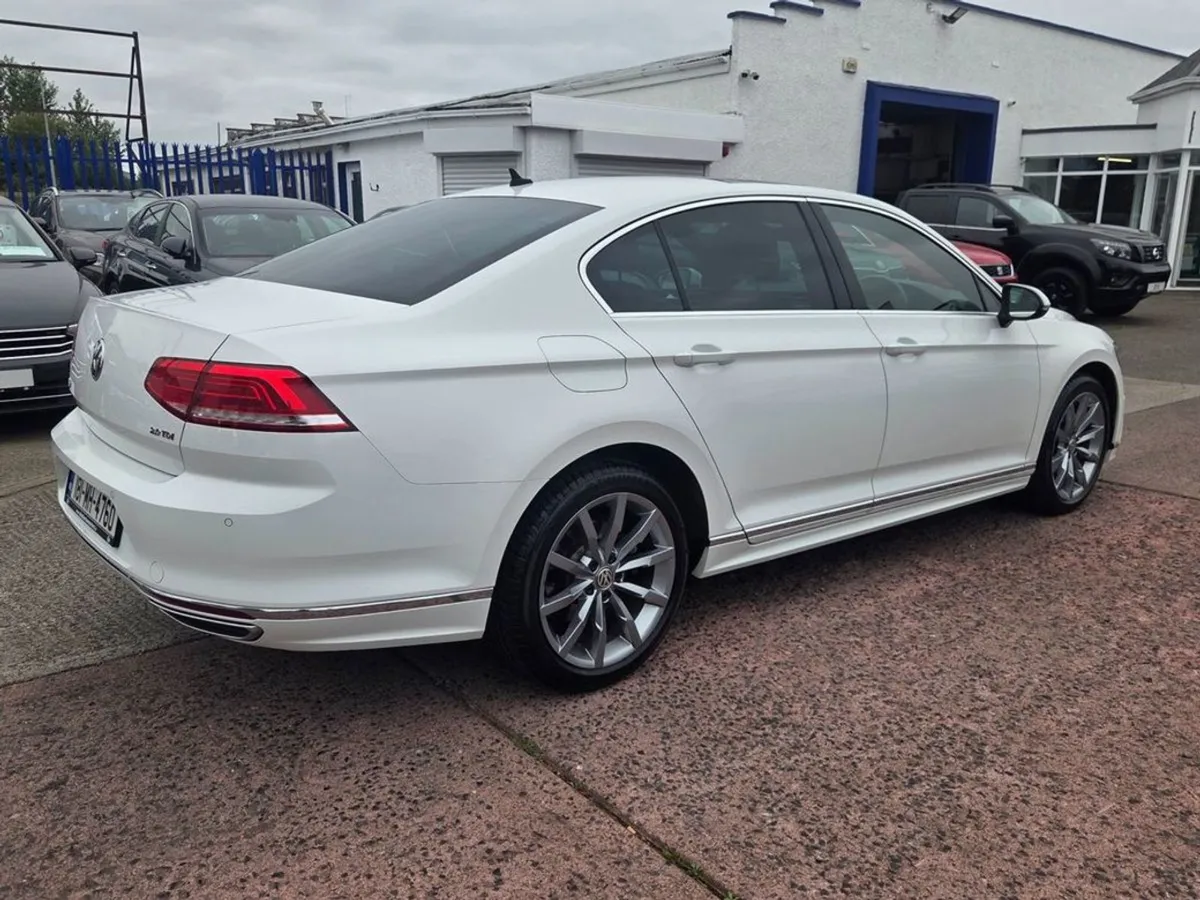 Volkswagen Passat 2.0 TDI R Line BMT 190PS 4DR - Image 4