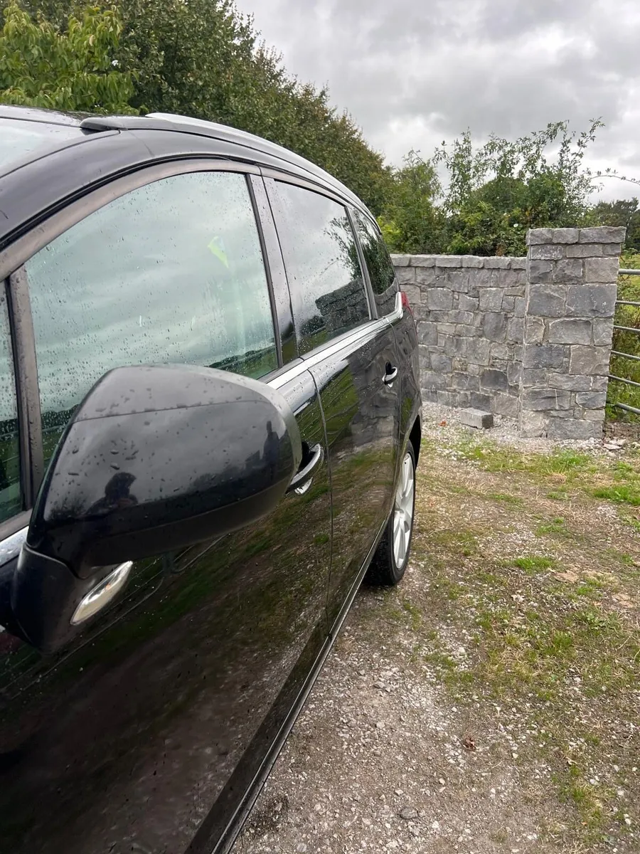 Peuqeot 5008 7  Automatic 7 seater with long NCT - Image 2