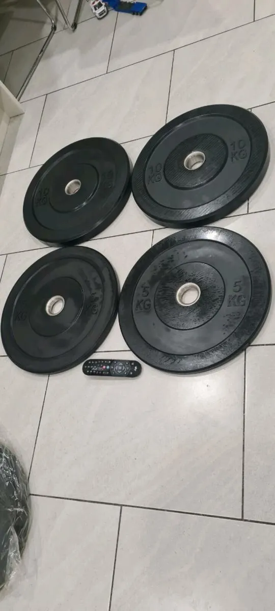 Brand new 4x5kilo Olympic bumper weight plates - Image 1