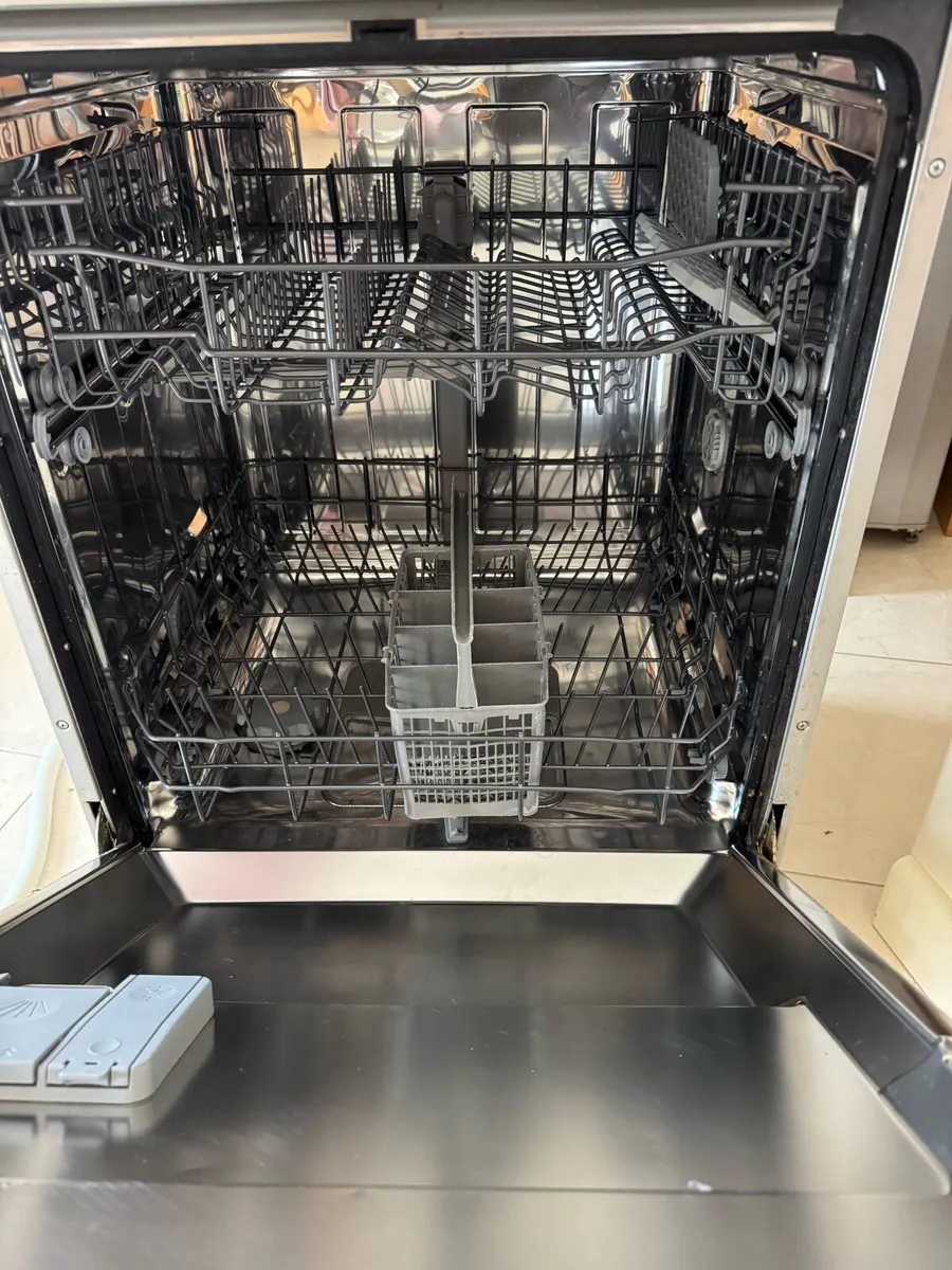 Kenwood Dishwasher For Sale - Image 2