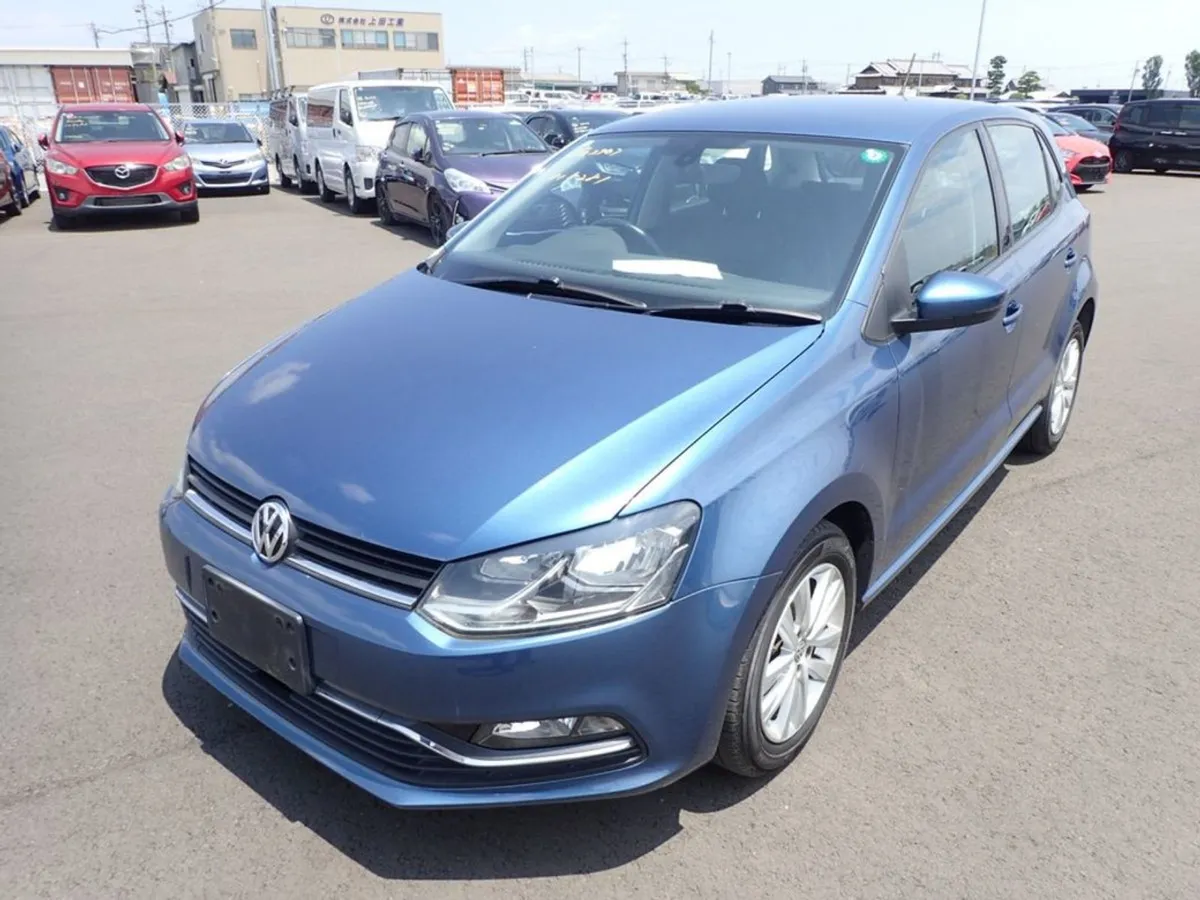 Volkswagen Polo Highline Automatic Petrol 5DR H/B - Image 3