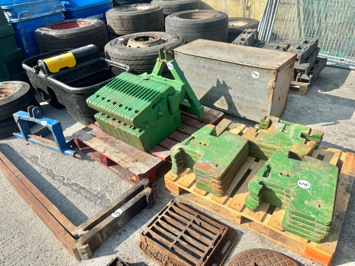 Farm Items Timed Auction Starts Tonight - Image 1
