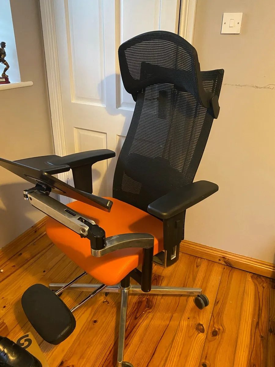 Office chair - Image 3