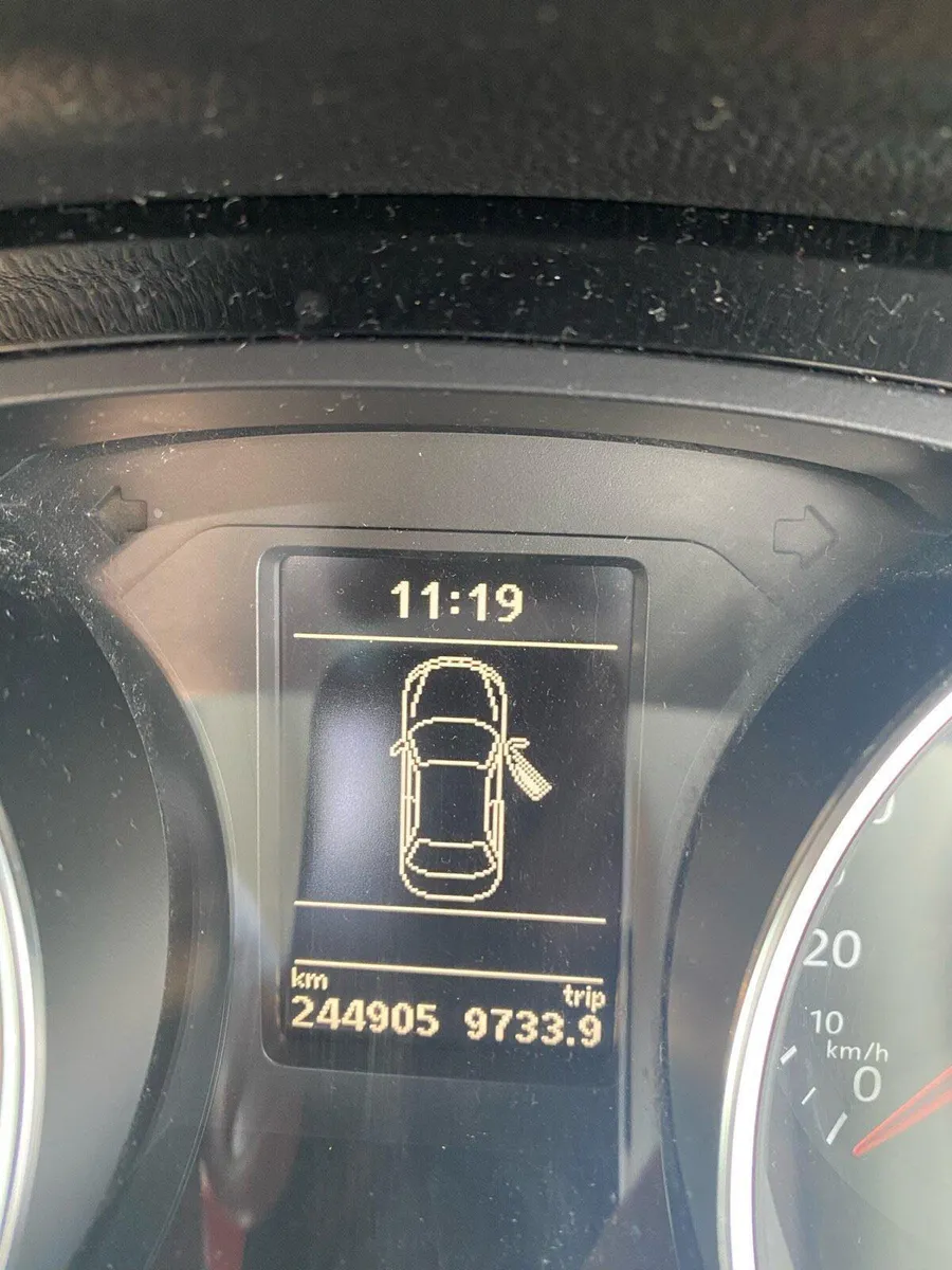 VW JETTA HIGHLINE - Image 2