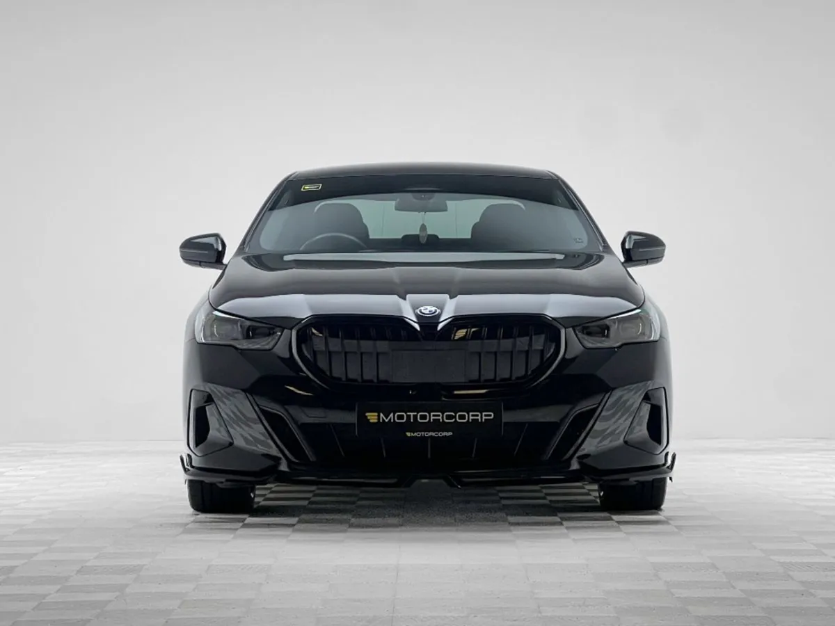 BMW 5 Series 530E M Sport - Image 2