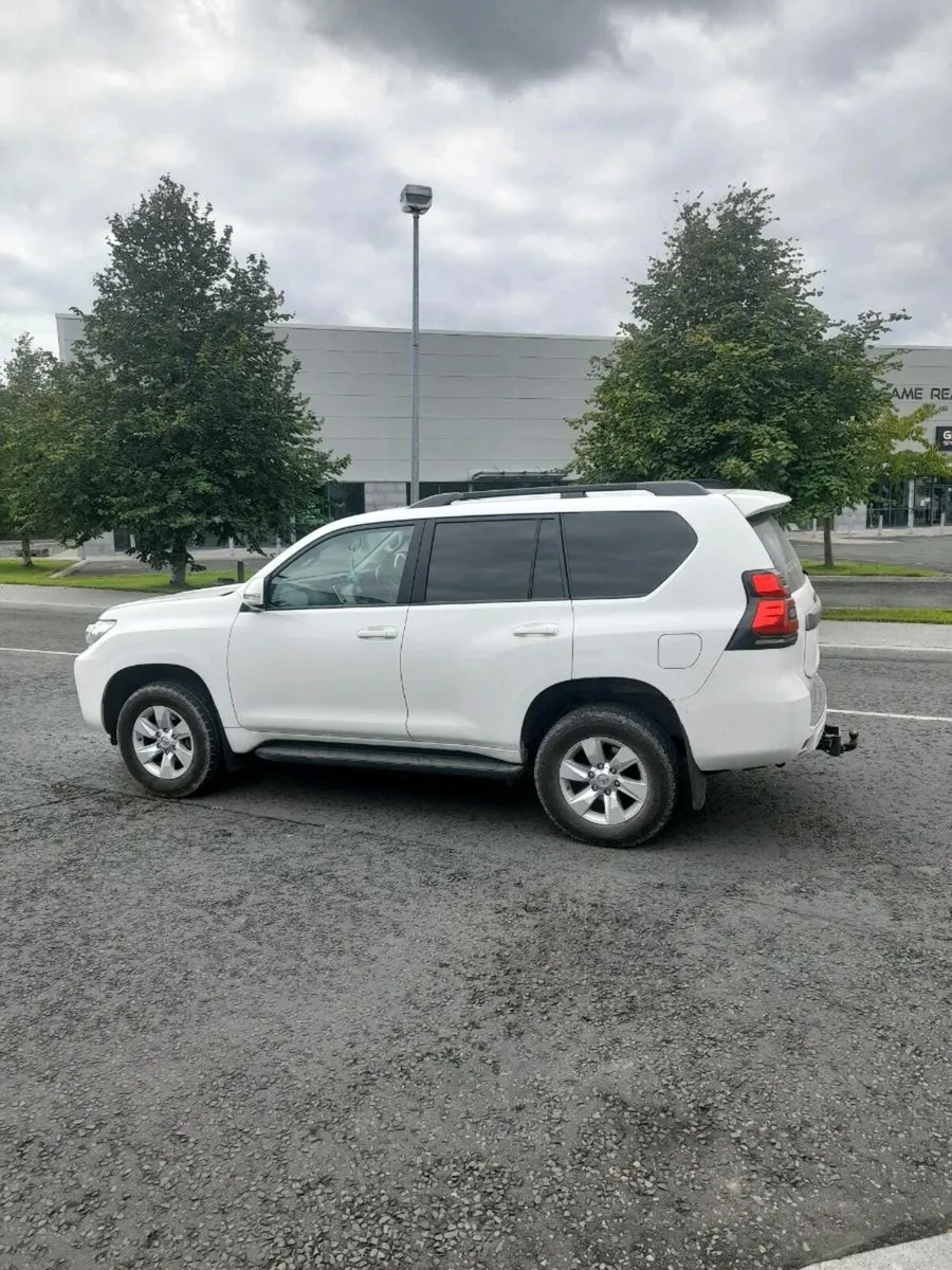 Landcruiser - Image 3