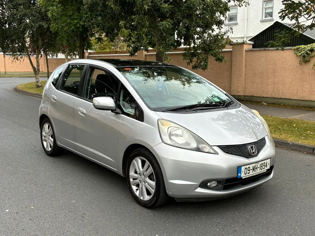 2009 Honda Jazz 1.3 new nct 9/26 - Image 1
