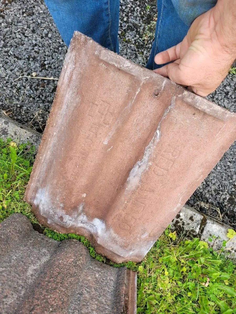 Roof tiles  redland 50 - Image 3
