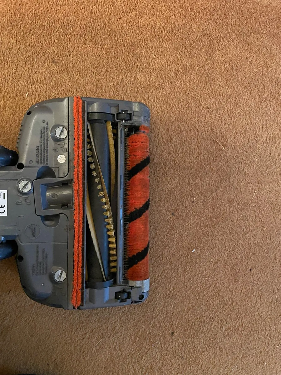 Shark cordless vacuum - Image 3