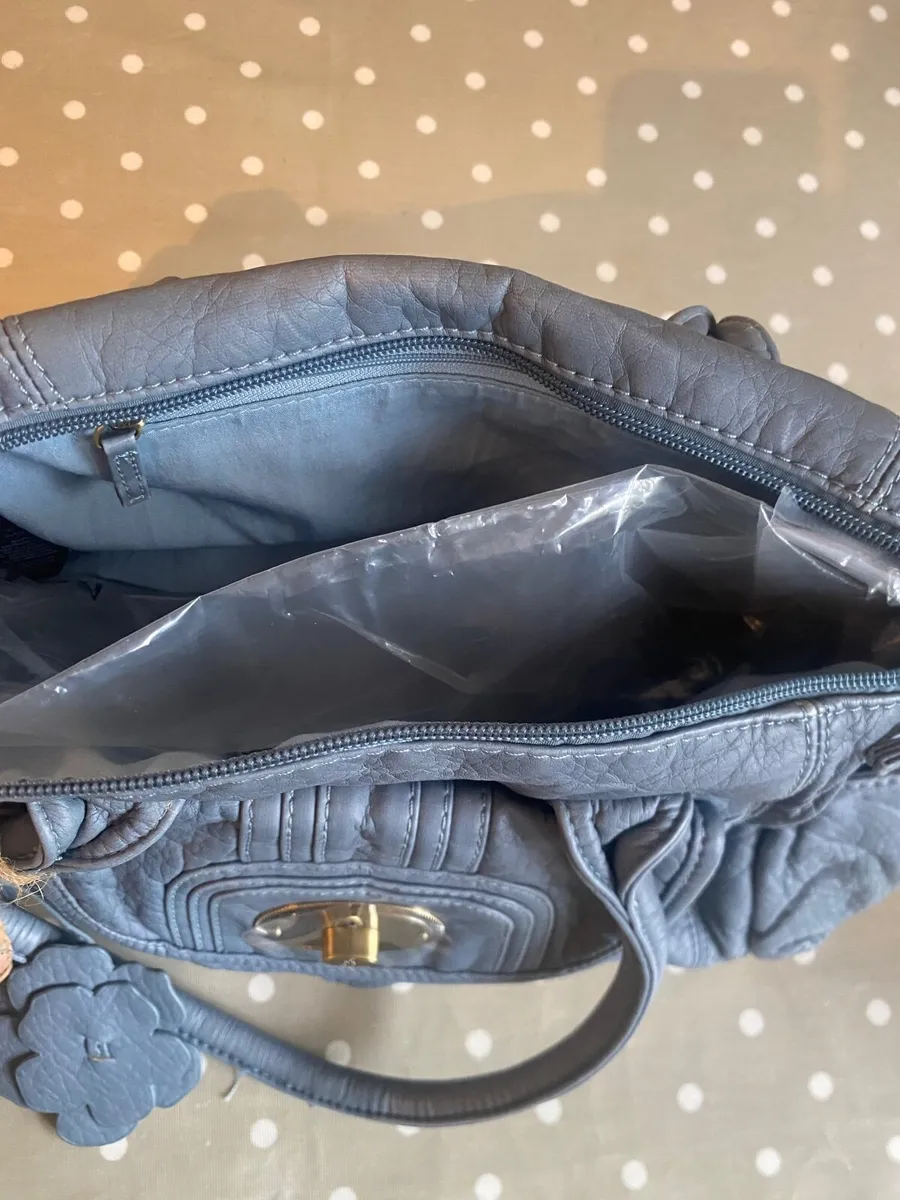 Handbags - Image 4