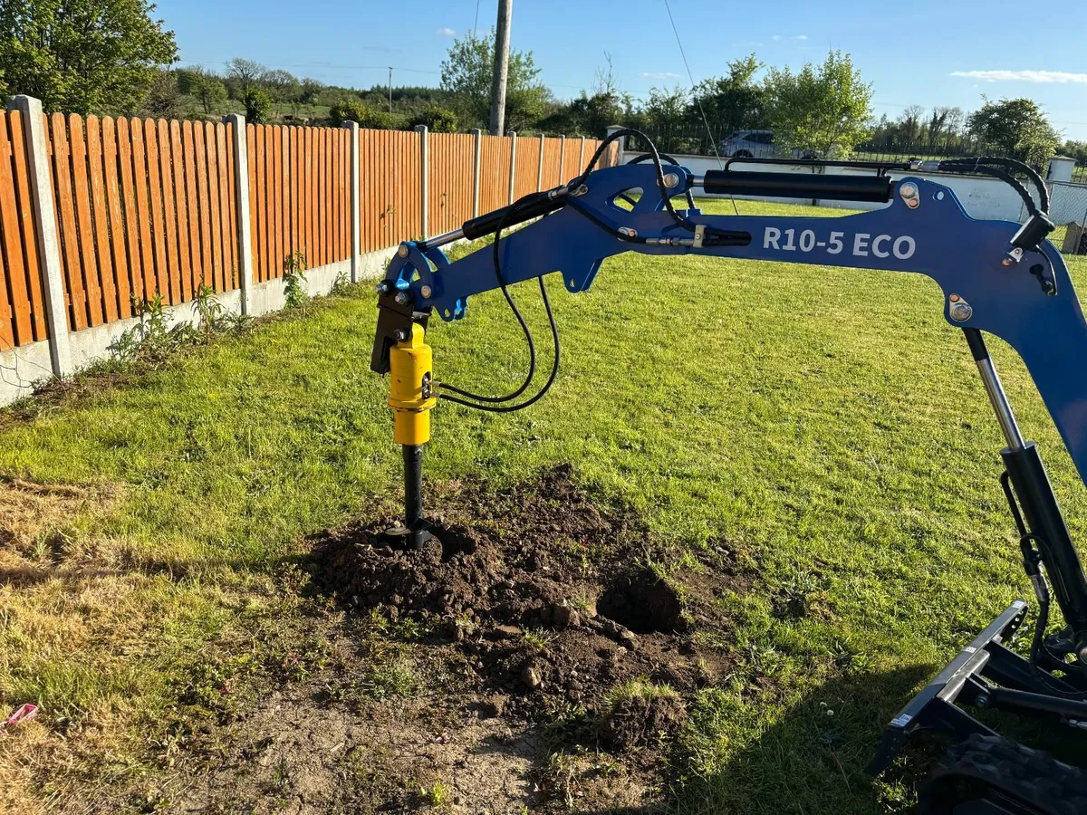 Auger attachment to suit 1 - 2 Ton Machine - Image 2