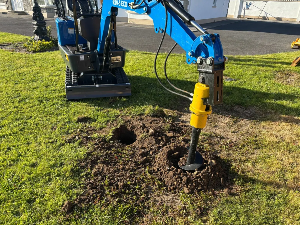 Auger attachment to suit 1 - 2 Ton Machine - Image 1