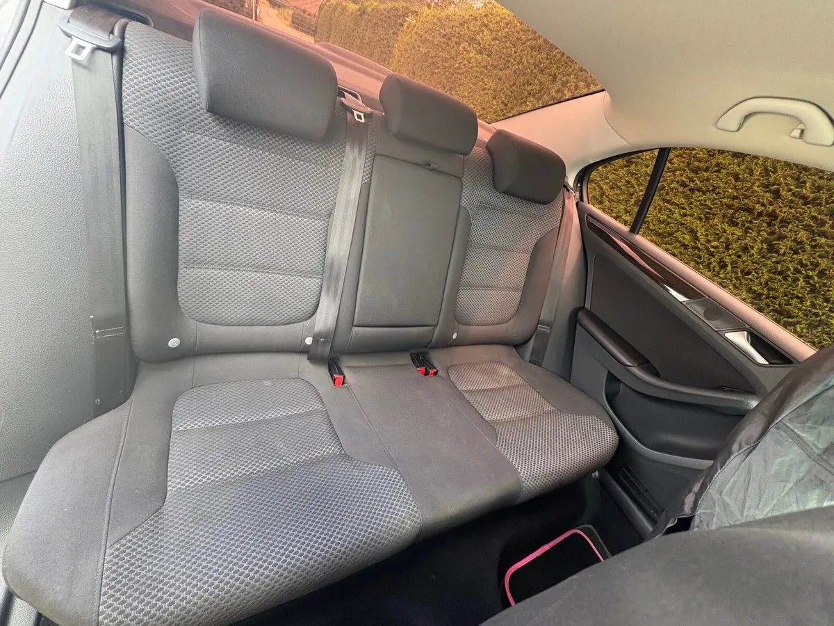 Volkswagen Jetta 2015 - Image 3