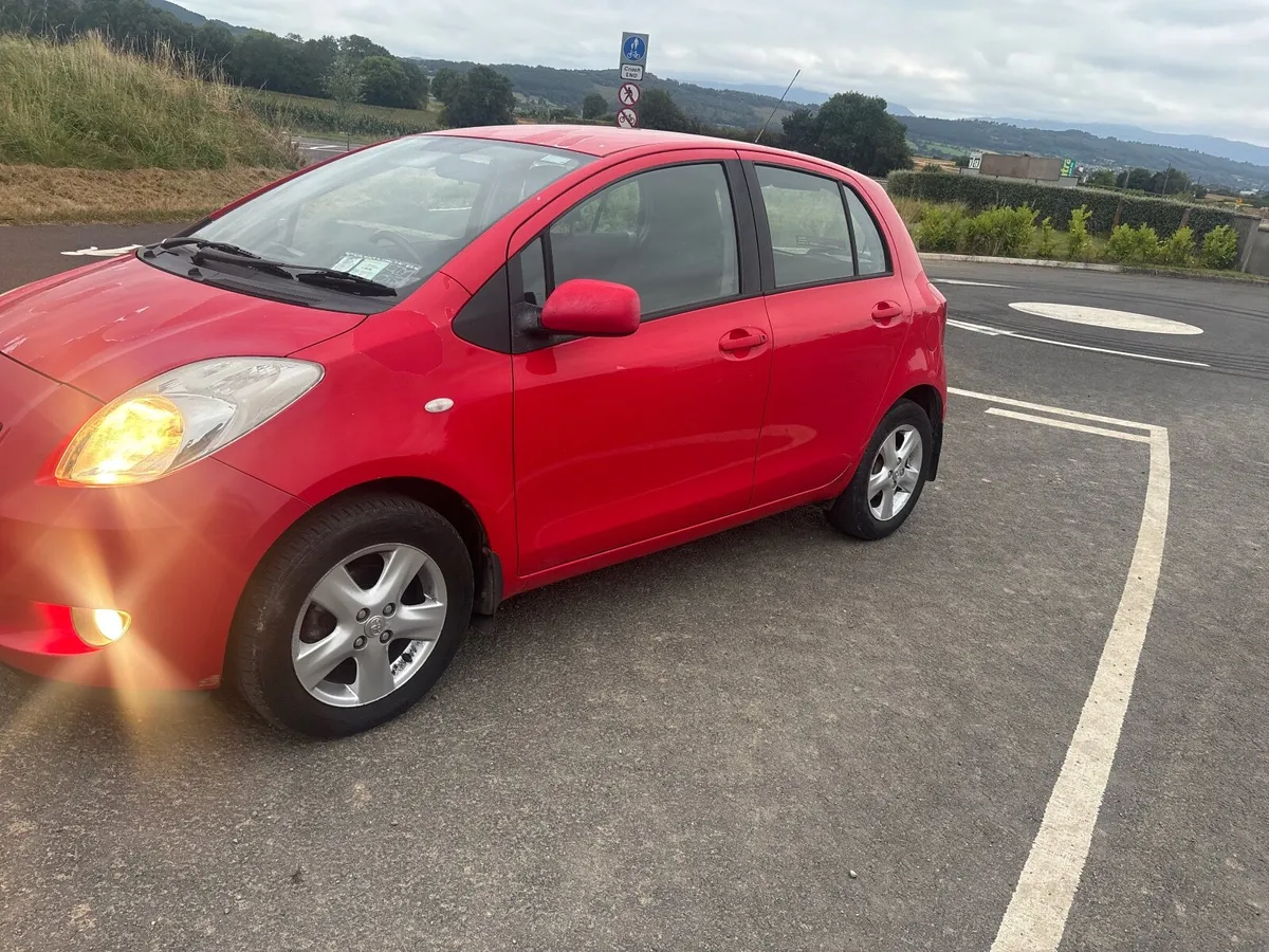 Toyota Yaris 2007 - Image 3