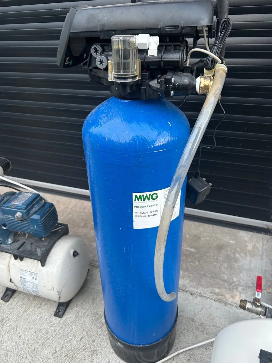 Water treatment + Well pump + booster pump - Image 4