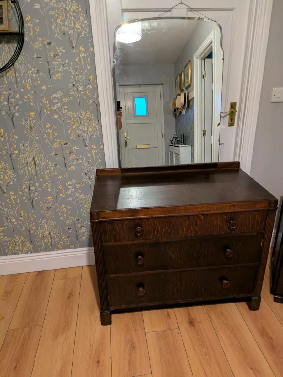 Vintage dressing table and bedside locker in - Image 2